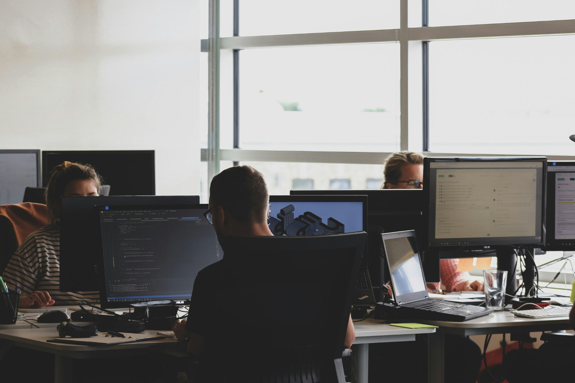 Creative team working at a digital agency in Montréal